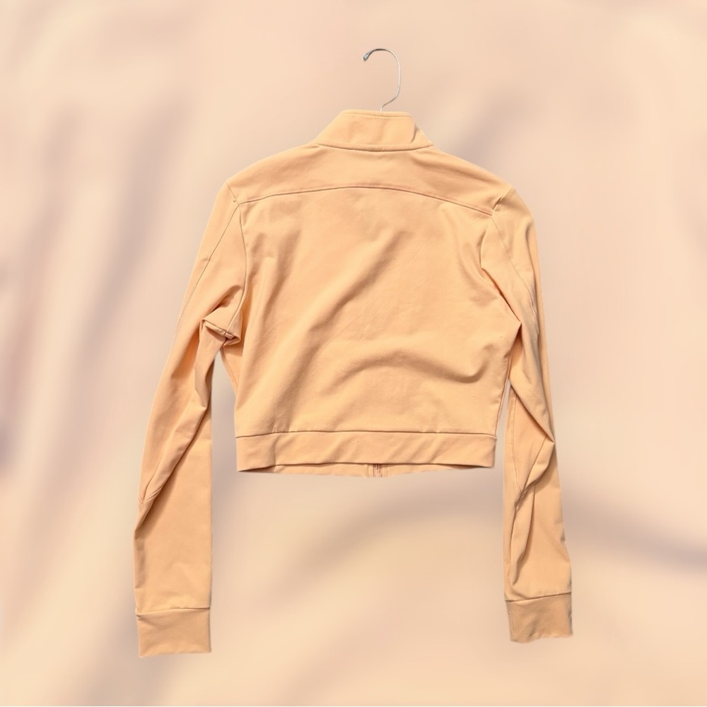 Alphalete Cropped Zip Up - Picture 4 of 4